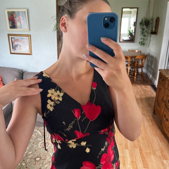 Vintage 90s floral dress - Picture 2 of 4
